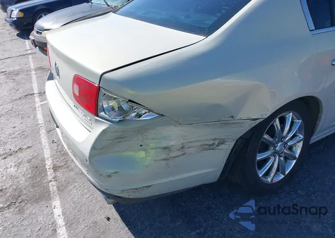 2010 Buick Lucerne Super from USA, damaged, VIN 1G4HH5E91AU112621